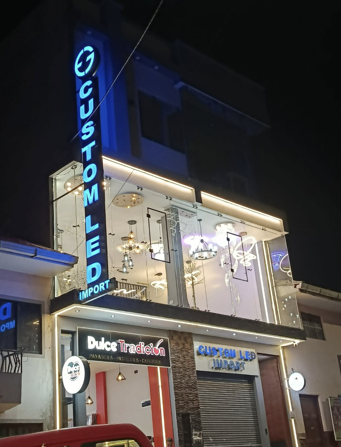 Local de Custom Led Import en Sigsíg
