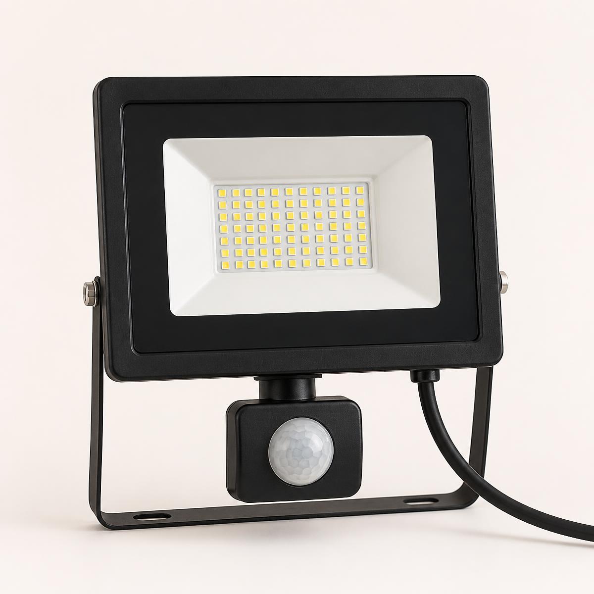 Reflector LED con Sensor 50W